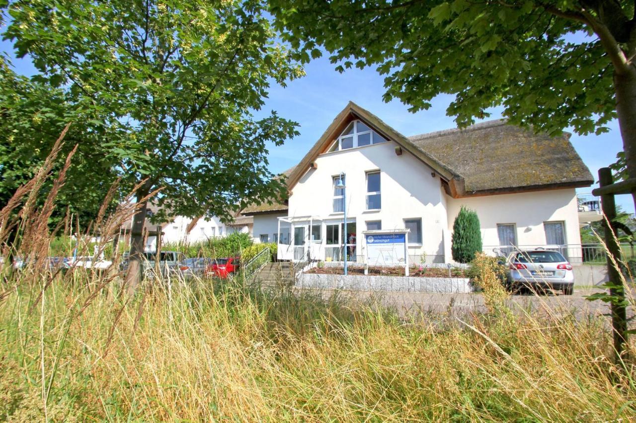 F-1010 Strandhaus Moenchgut Bed&Breakfast Dz 27 Terrasse, Strandnah, Inkl Fruehstueck Lobbe Dış mekan fotoğraf